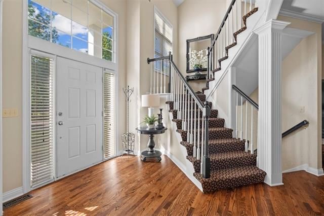 5102 W 156th St, Overland Park, KS 66224