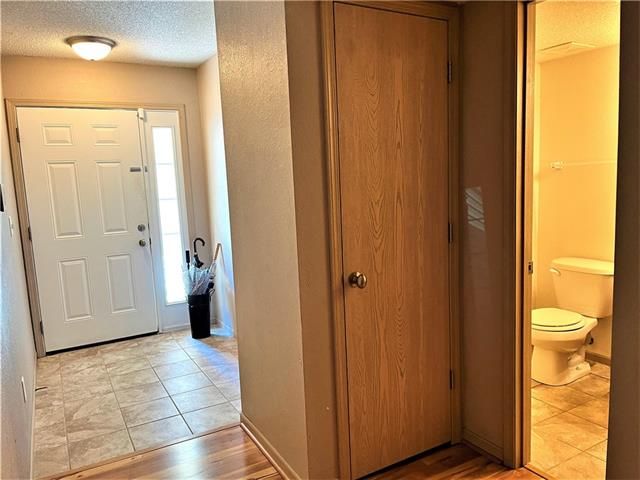 10610 E 46th Ter, Kansas City, MO 64133