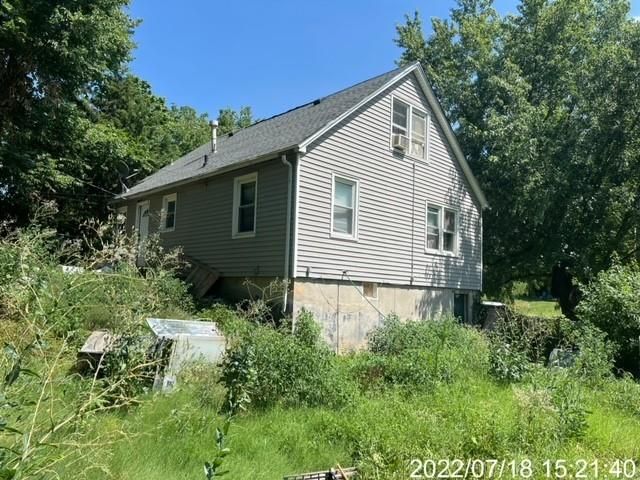 4940 E 18th St, Kansas City, MO 64127
