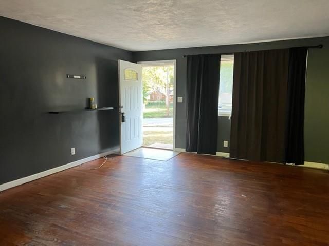 7302 E 85th Ter, Kansas City, MO 64138