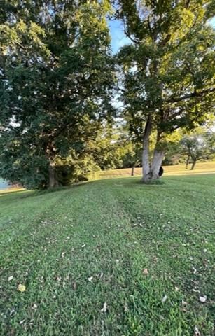 8150 Co Rd 62 Rd, Savannah, MO 64485