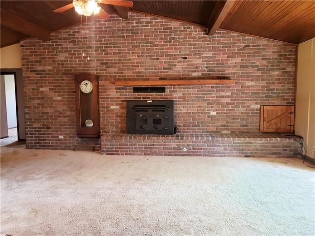 1306 E Quincy St, Pittsburg, KS 66762