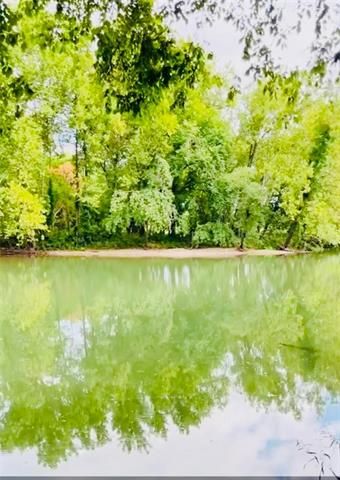Plum Rd, Galena, KS 66739