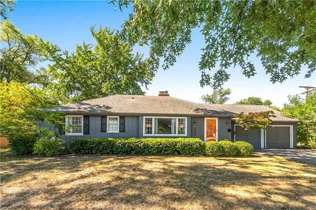 9800 Wornall Rd, Kansas City, MO 64114