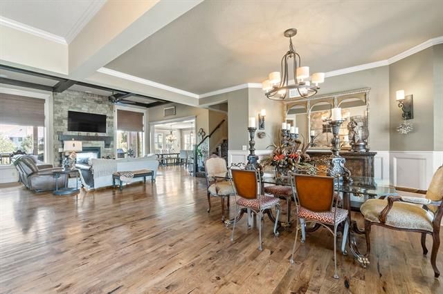 11704 W 164th Pl, Overland Park, KS 66062