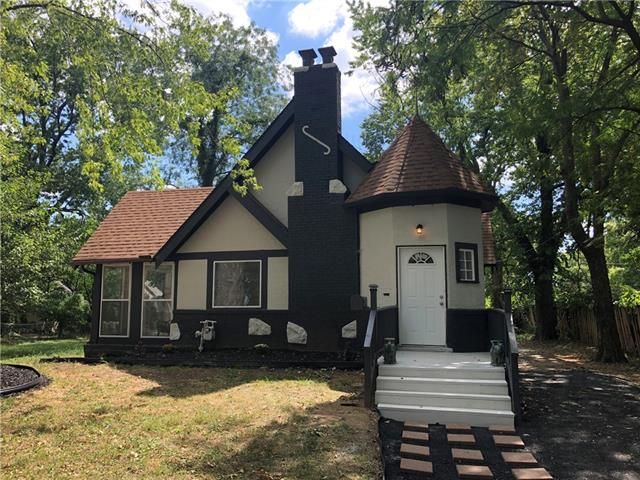 1845 E 76th St, Kansas City, MO 64132