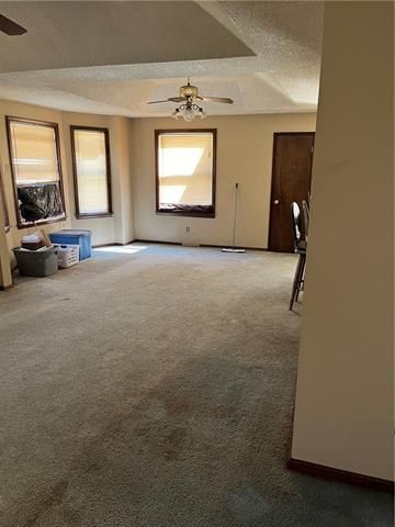 5957 E 13th St, Kansas City, MO 64126