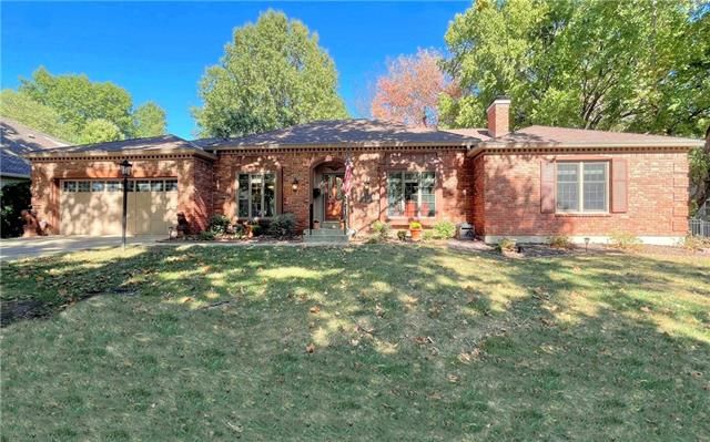 11729 Central St, Kansas City, MO 64114