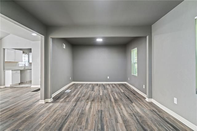 4259 E 60th Ter, Kansas City, MO 64130