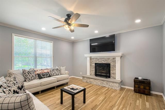 4726 Noreston St, Shawnee, KS 66226