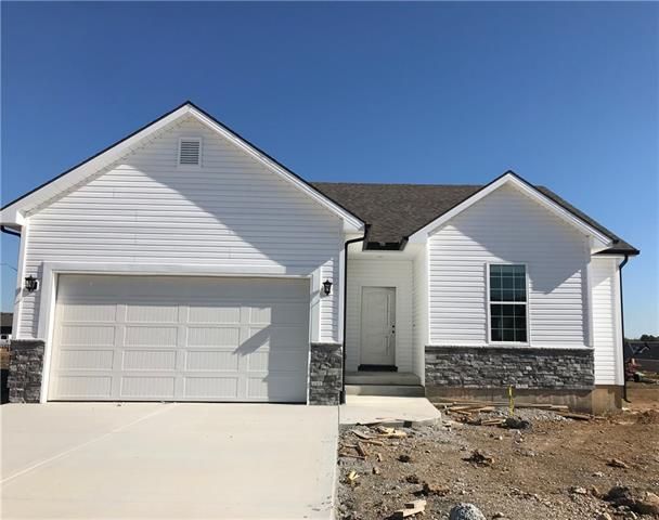 4012 NW 95th Ter, Kansas City, MO 64154