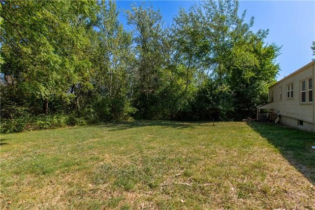 7508 E 103rd Ter, Kansas City, MO 64134