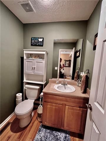 13110 Everett Ct, Kansas City, KS 66109