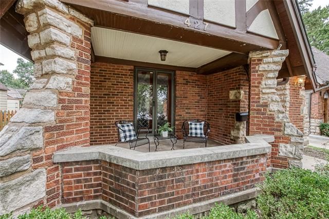 427 E 69 Ter, Kansas City, MO 64131