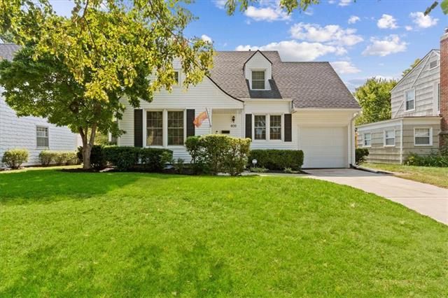 409 E 66 St, Kansas City, MO 64131