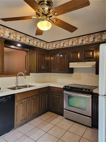 407 W 104th #d St, Kansas City, MO 64114