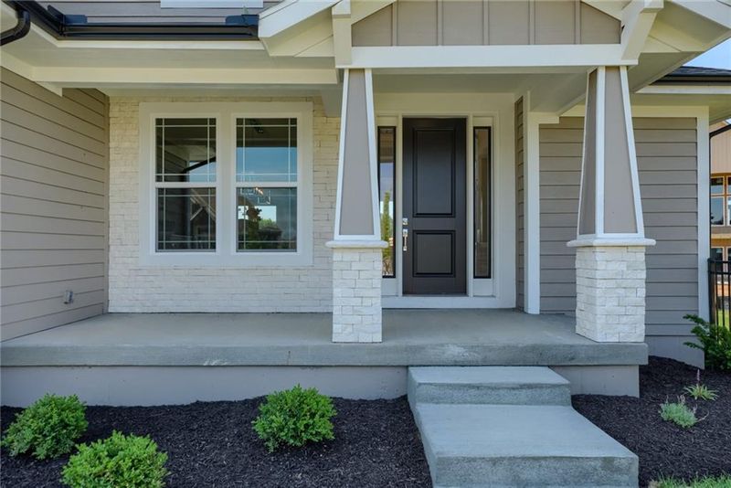 2408 W 176th St, Overland Park, KS 66085