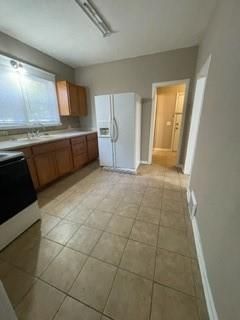 3012 E 27 St, Kansas City, MO 64127