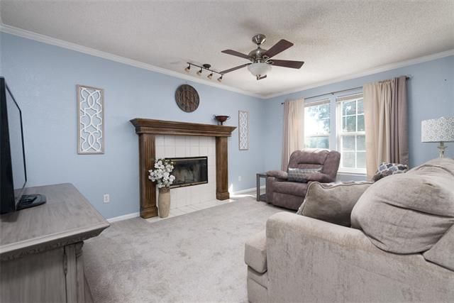 11114 N Central St, Kansas City, MO 64155