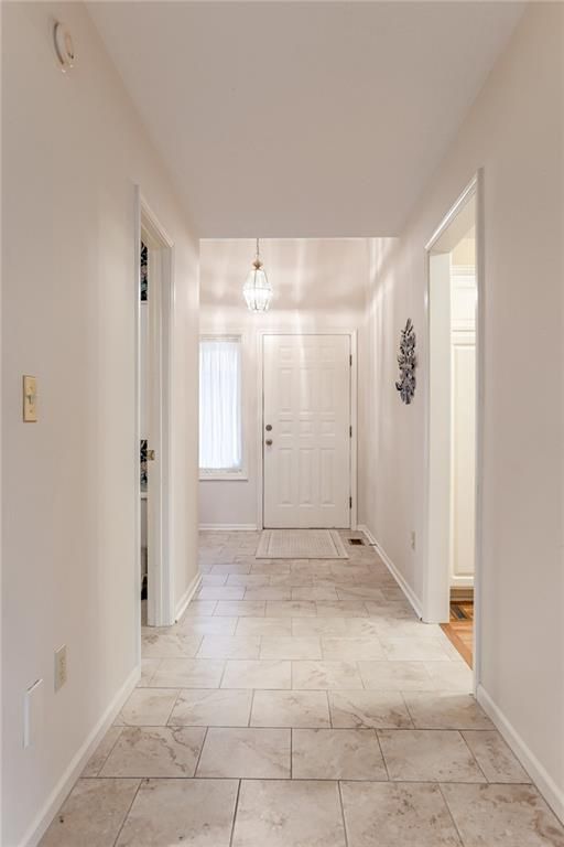 12016 E 86th St, Kansas City, MO 64138