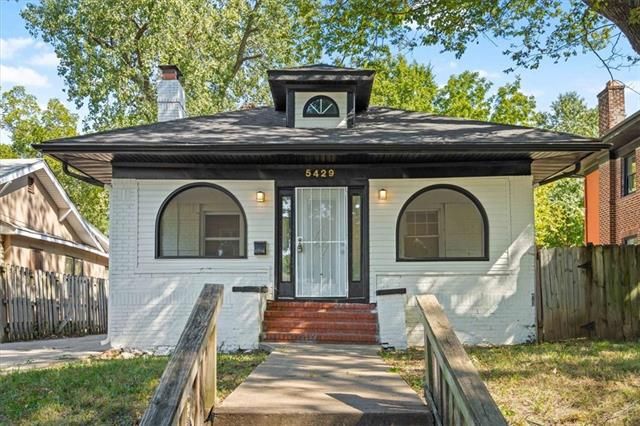 5429 Garfield Ave, Kansas City, MO 64130