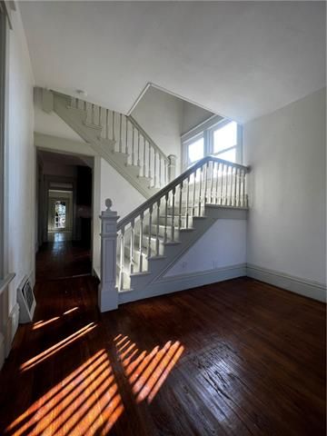 535 Armstrong Ave, Kansas City, KS 66101