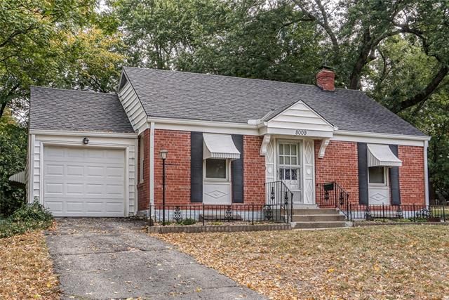 8009 Jefferson St, Kansas City, MO 64114
