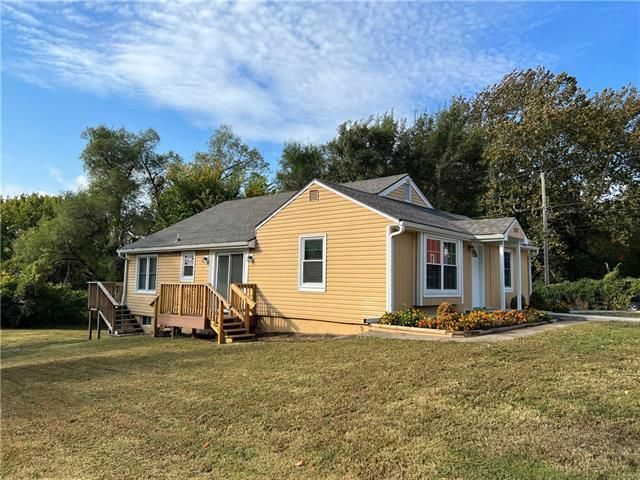 1237 Gilmore Ave, Kansas City, KS 66102