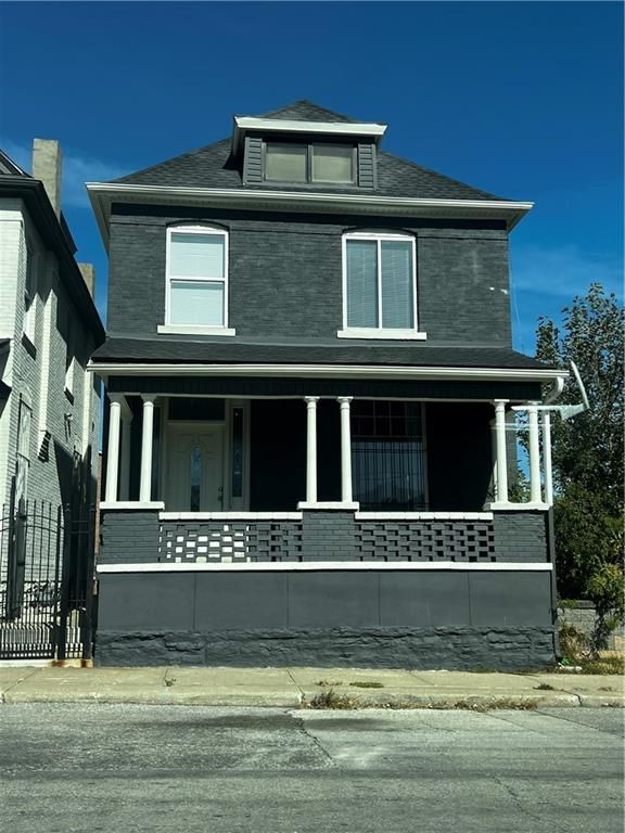 1104 E 8th St, Kansas City, MO 64106