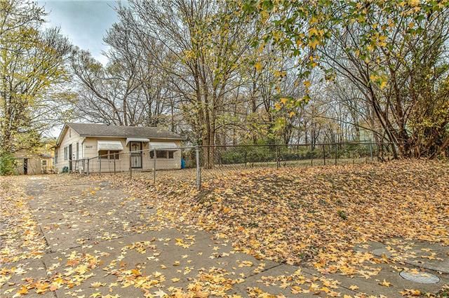 3427 Cypress Ave, Kansas City, MO 64128