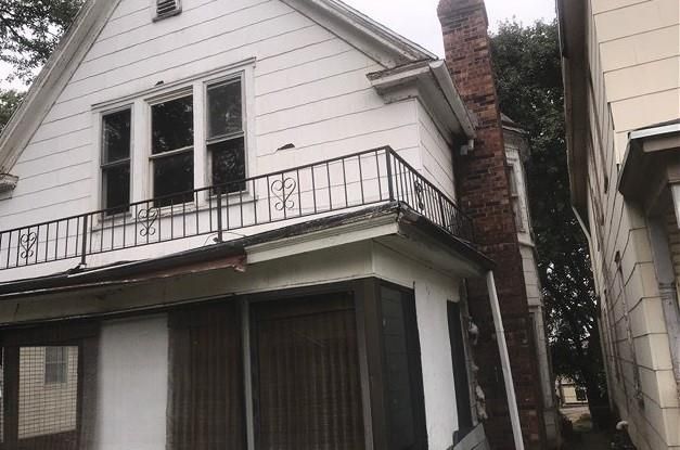 2015 Union St, St Joseph, MO 64501