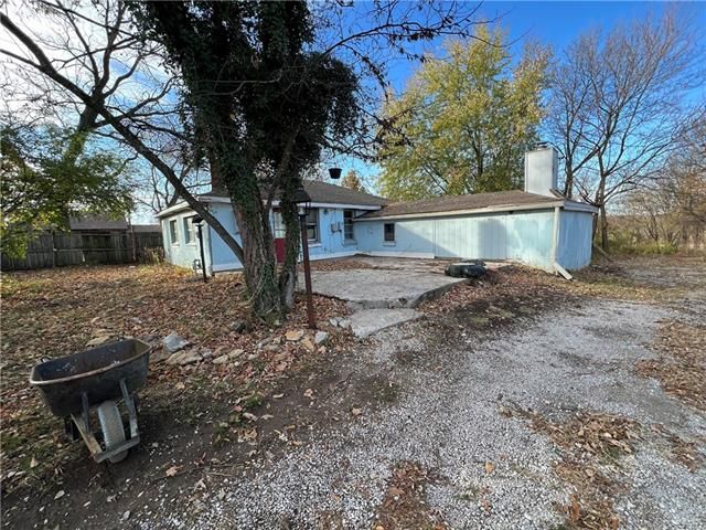9412 E 43rd St, Kansas City, MO 64133