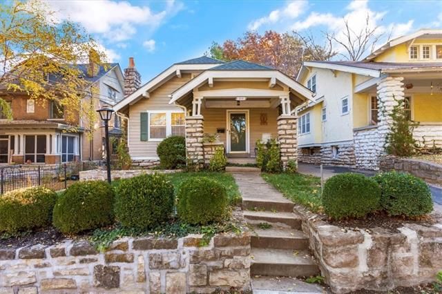 3645 Madison Ave, Kansas City, MO 64111