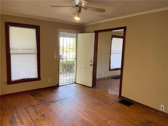 1601 Oakley Ave, Kansas City, MO 64127