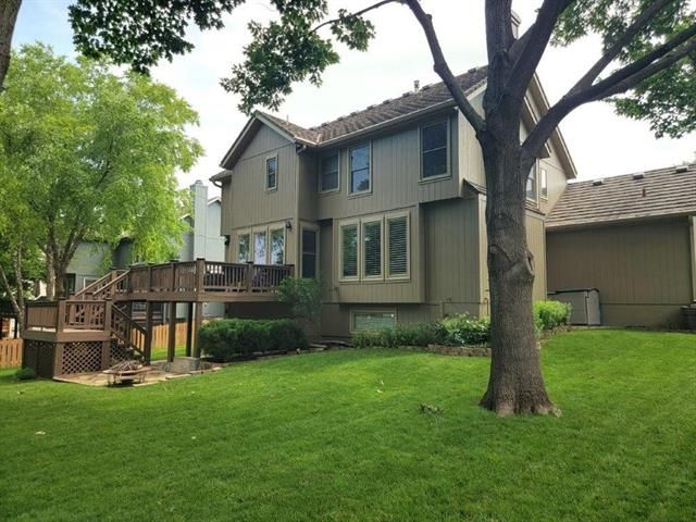 14616 Hardy St, Overland Park, KS 66223