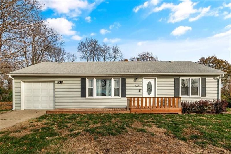 3009 Farley Ave, Kansas City, MO 64129
