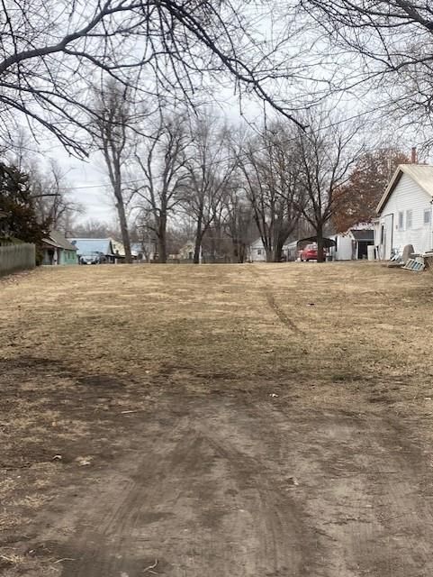 Cornhill St, Cameron, MO 64429