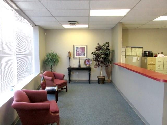 12107 E 43rd St, Kansas City, MO 64133