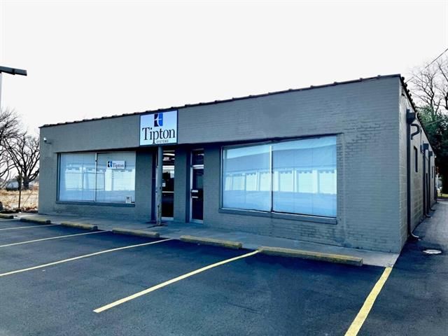 12107 E 43rd St, Kansas City, MO 64133