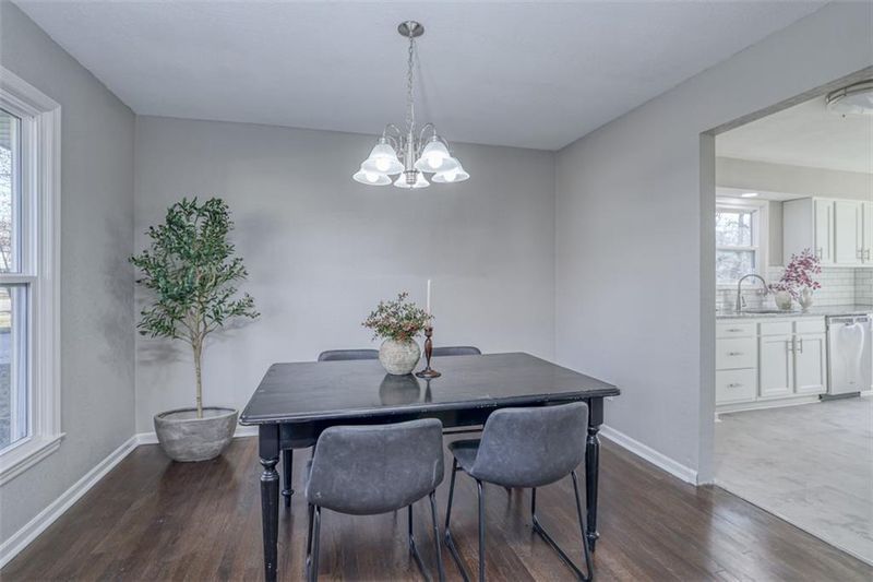 6205 E 110th St, Kansas City, MO 64134