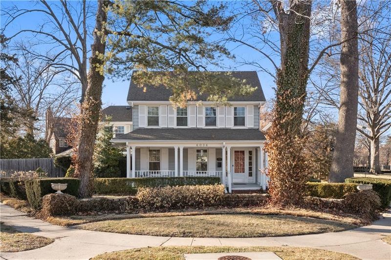6036 Belleview Ave, Kansas City, MO 64113