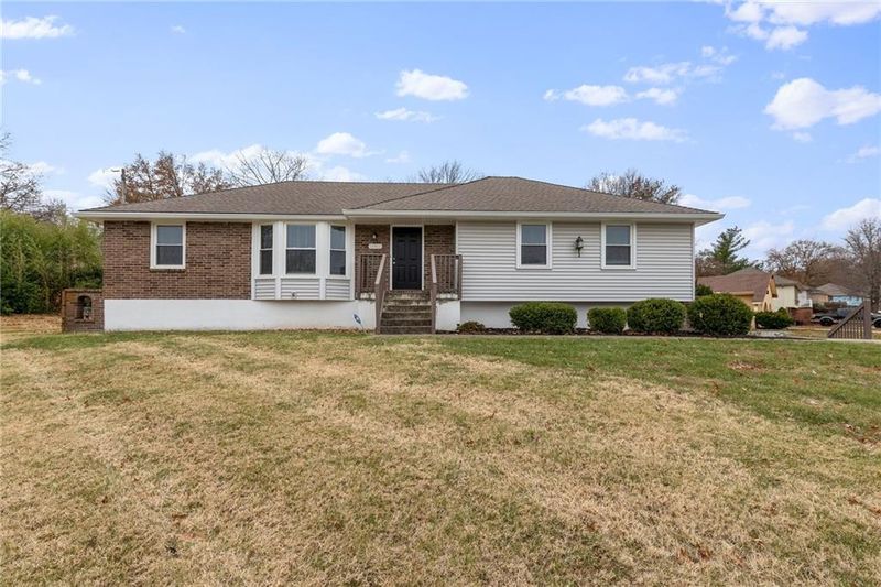 11911 E 60th St, Kansas City, MO 64133
