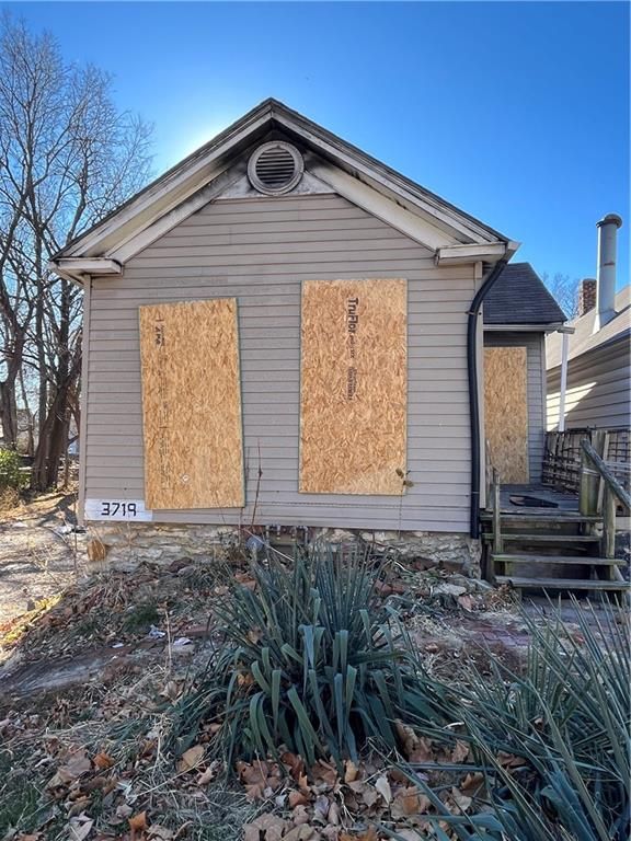 3719 Garner Ave, Kansas City, MO 64124