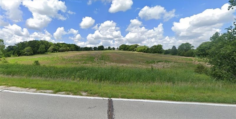 6000 Hedge Lane Ter, Shawnee, KS 66226