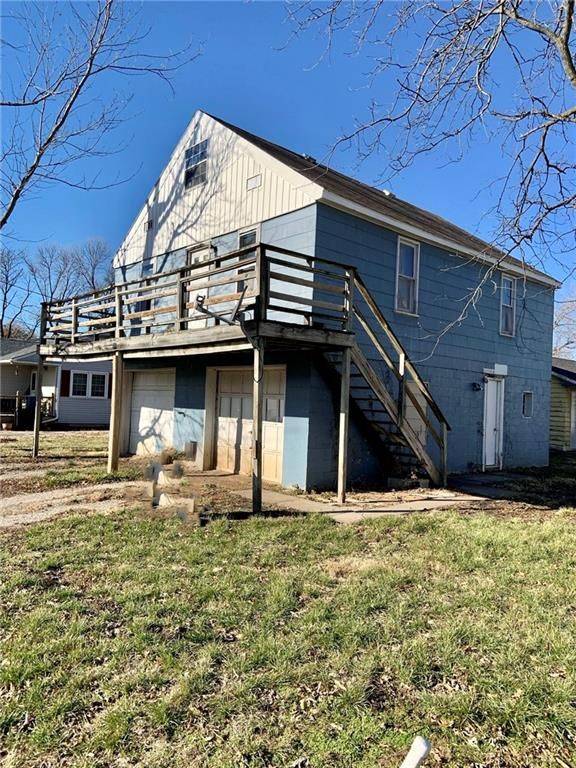 206 W 11th St, Concordia, MO 64020