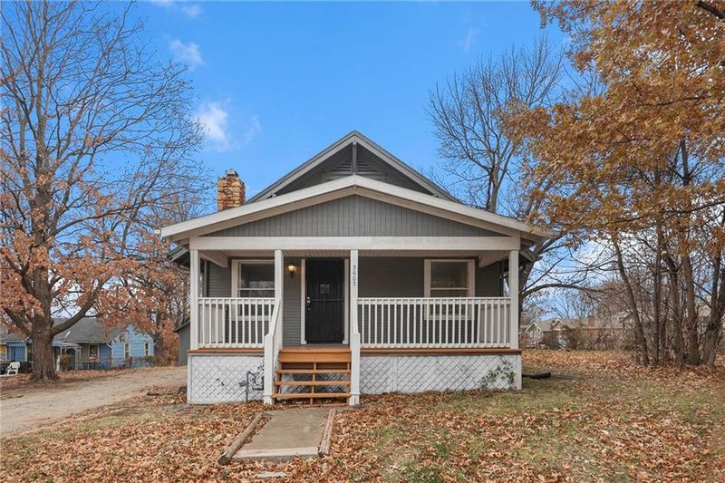 5603 E 23rd St, Kansas City, MO 64127