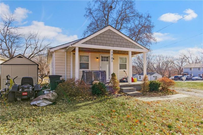 1721 3rd Ave, Leavenworth, KS 66048