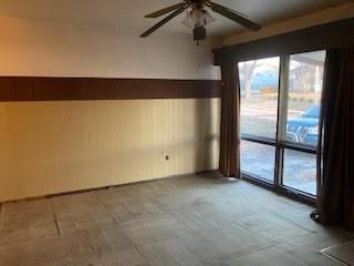 7402 E 49th Ter, Kansas City, MO 64129