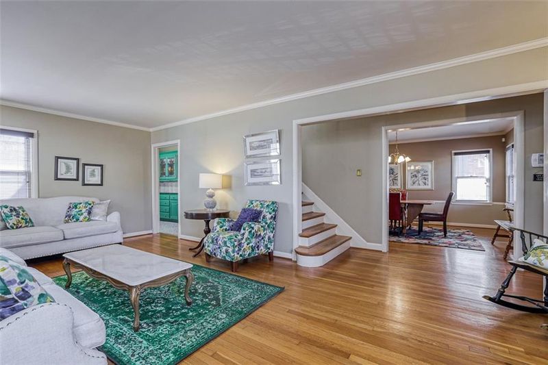 625 E 72nd St, Kansas City, MO 64131