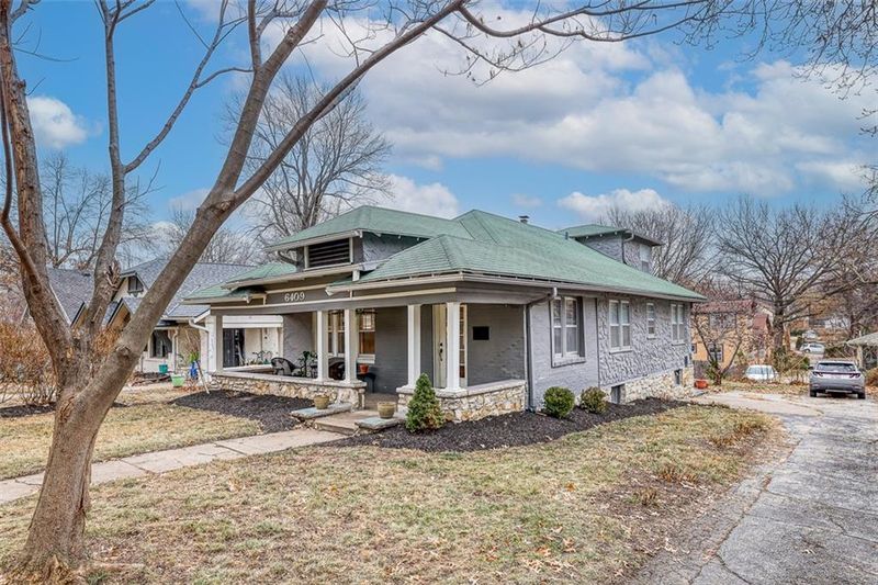 6409 Mcgee St, Kansas City, MO 64113